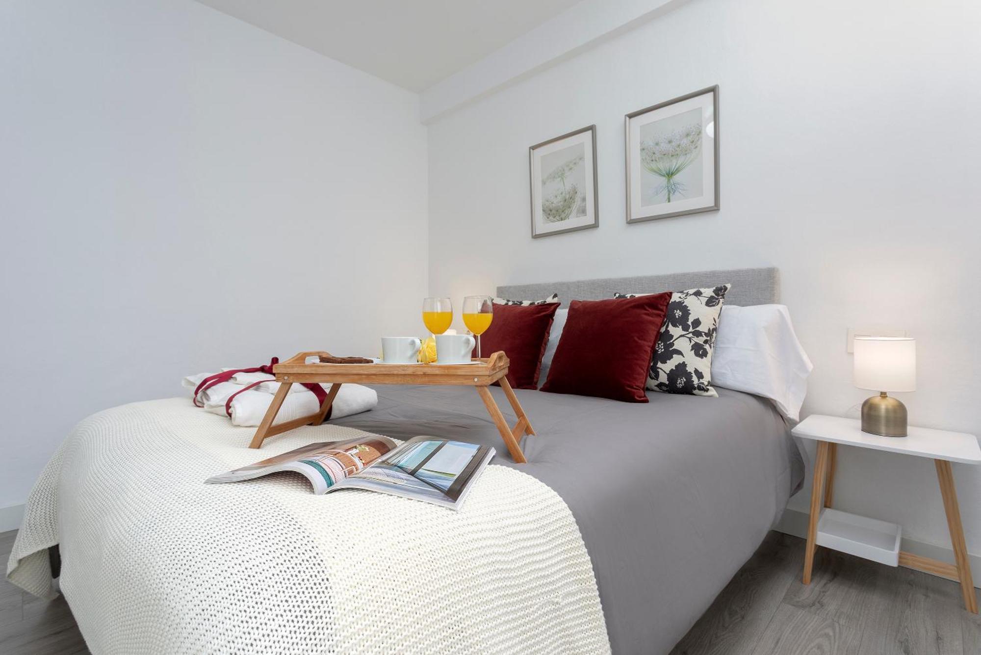 Lejlighed Mrapartment Centre&beach Airport&train